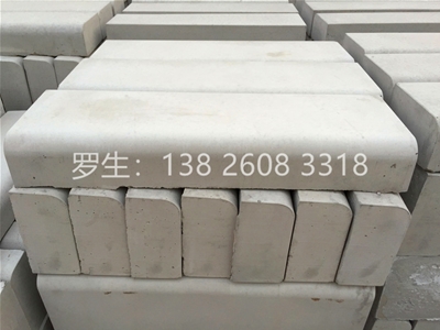 水泥路側石